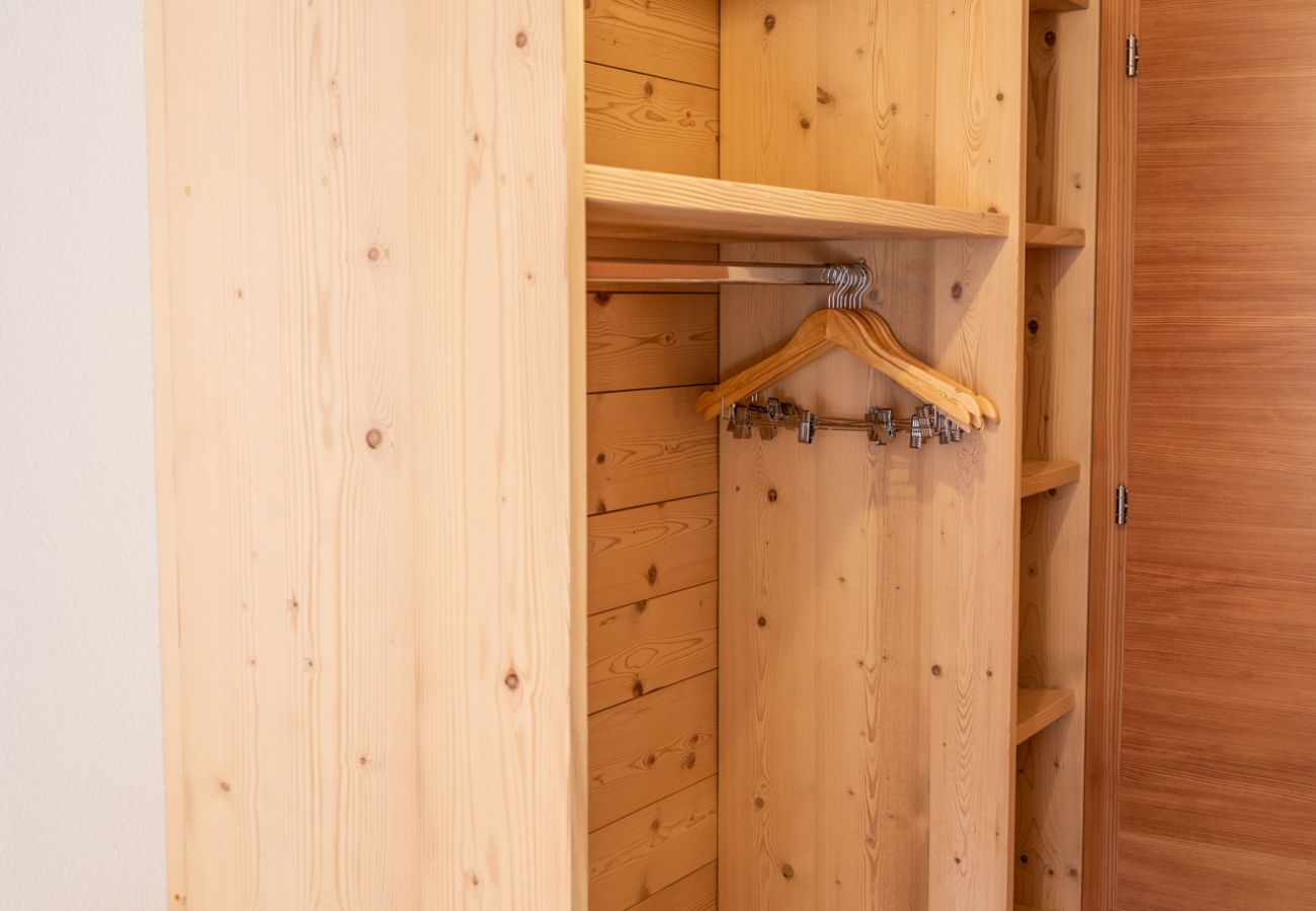 Affitto per camere a Pieve di Cadore - B&B GIALLO - Camera Wellness Genzianella