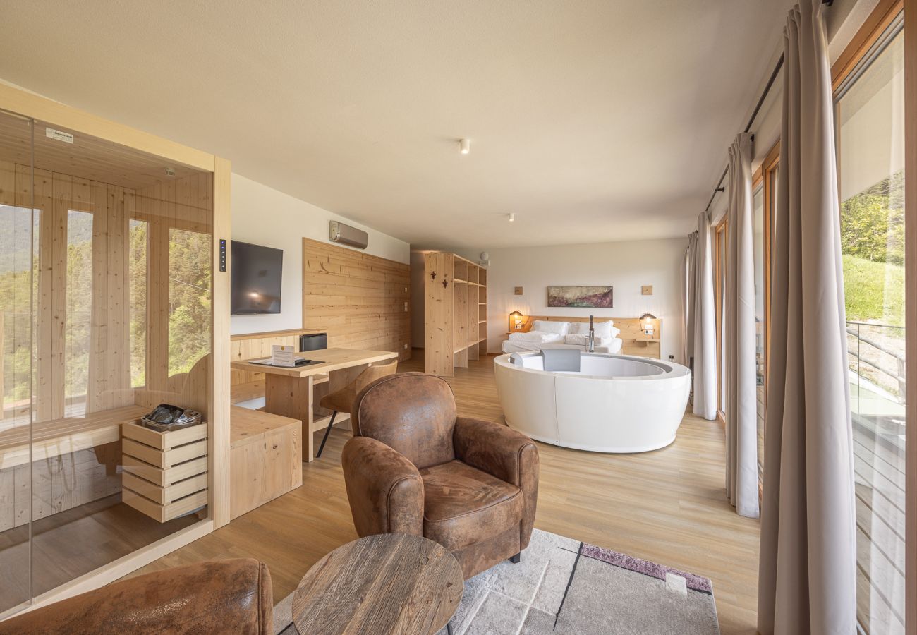 Affitto per camere a Pieve di Cadore - B&B GIALLO - Junior Suite Wellness Nigritella