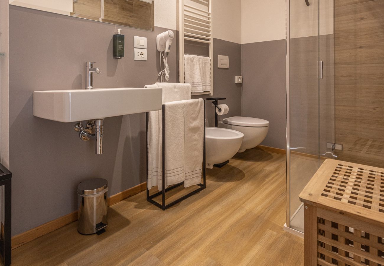 Affitto per camere a Pieve di Cadore - B&B GIALLO - Junior Suite Wellness Nigritella