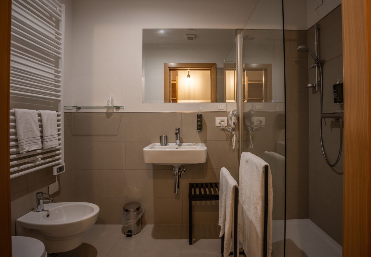 Hotel a Pieve di Cadore - B&B GIALLO - Camera Wellness Felce