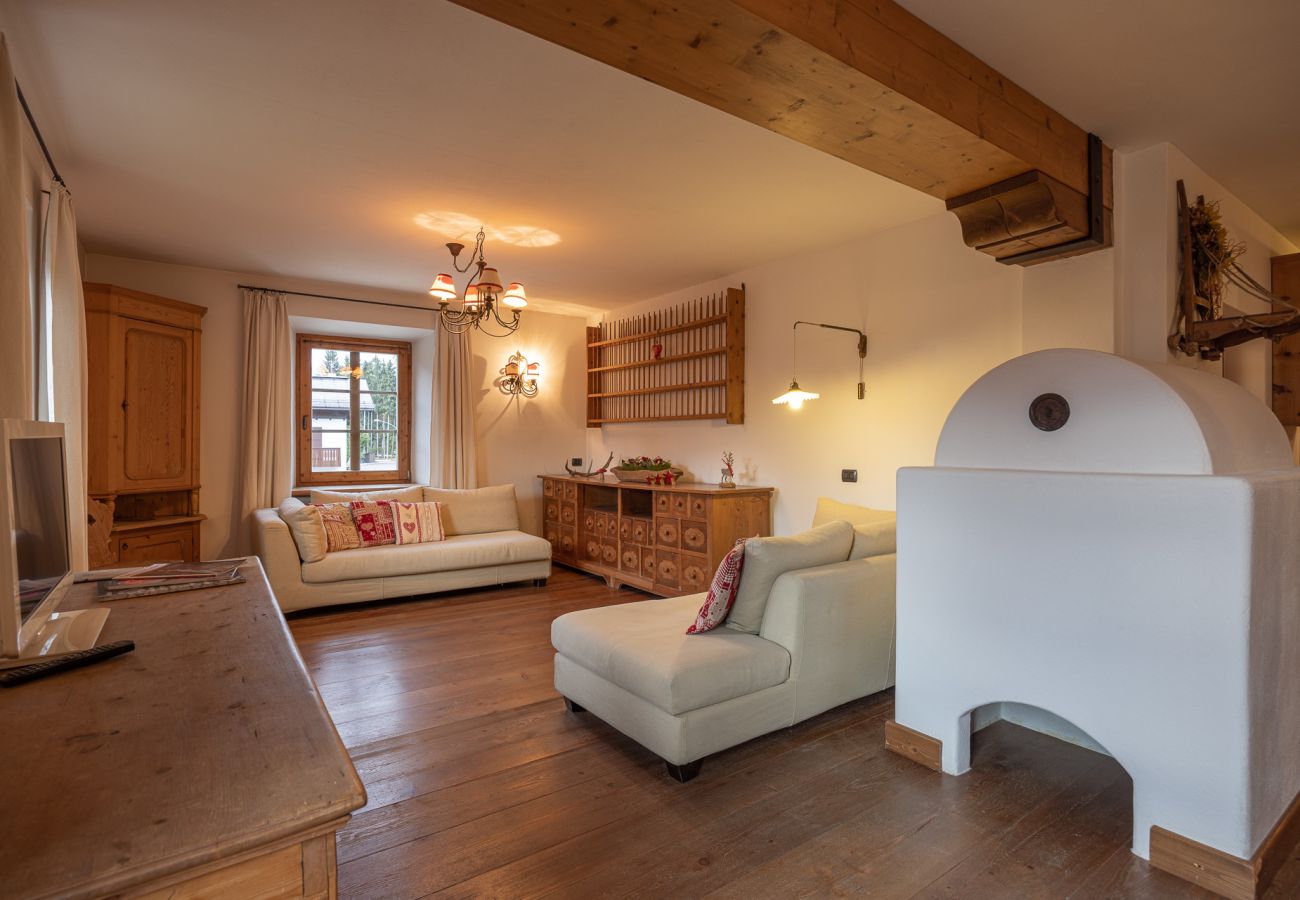 Appartamento a Cortina d´Ampezzo - Casa Da l'Oio con balcone e vista Dolomiti