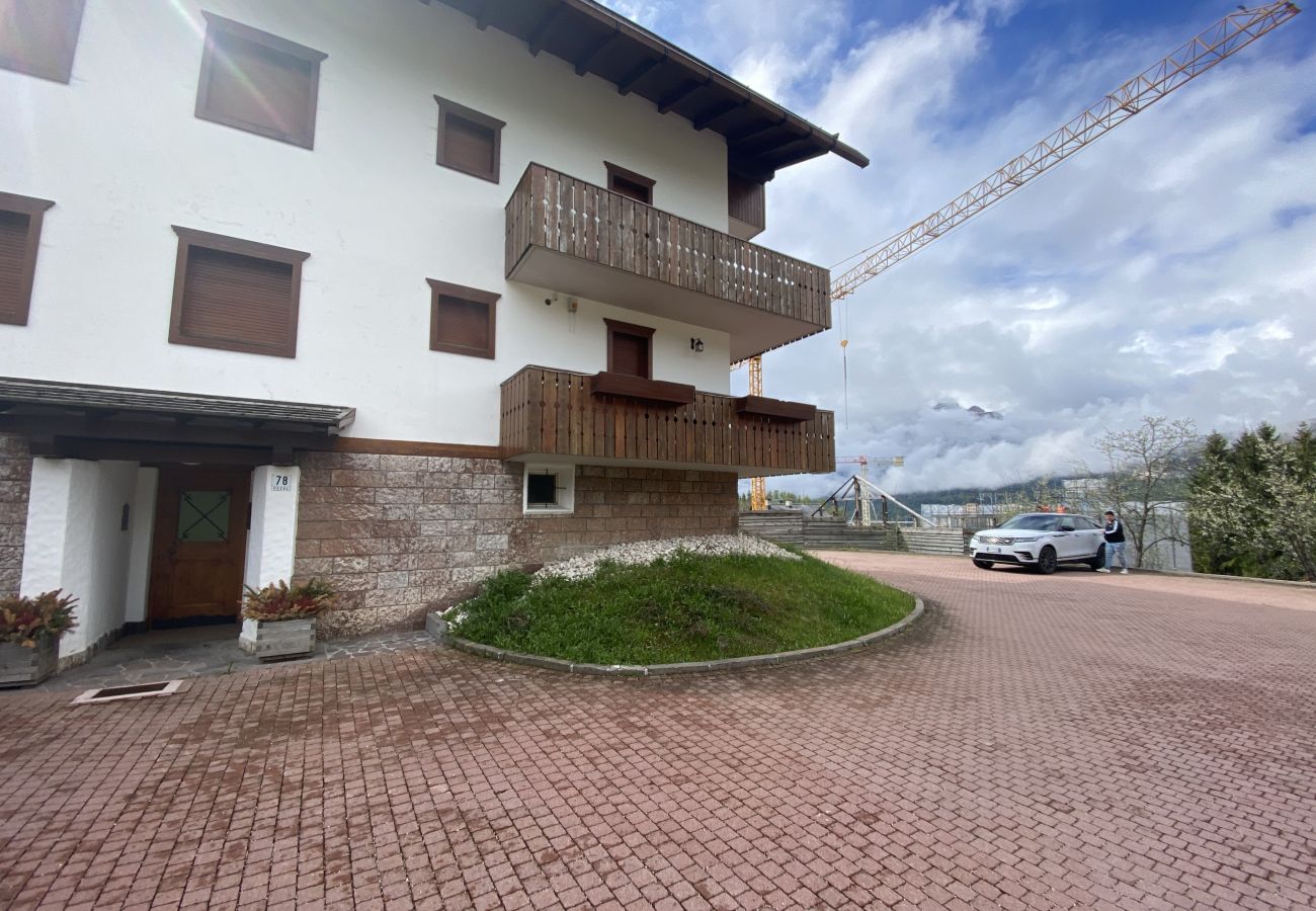 Appartamento a Cortina d´Ampezzo - SORAPIS MINI - Studio Apartment