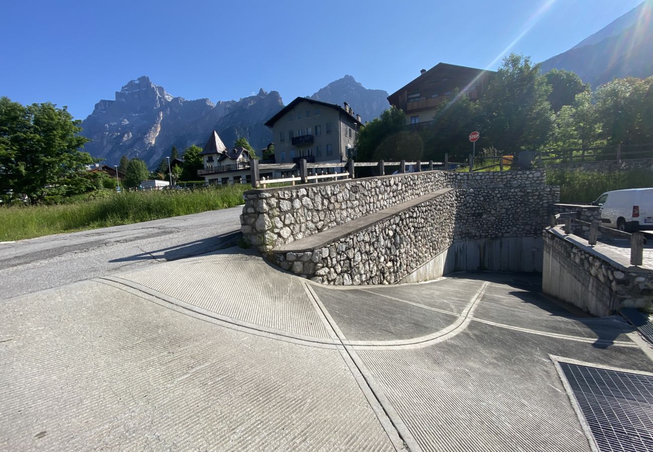 Appartamento a San Vito di Cadore - Casa Antelao, sulla via per Cortina