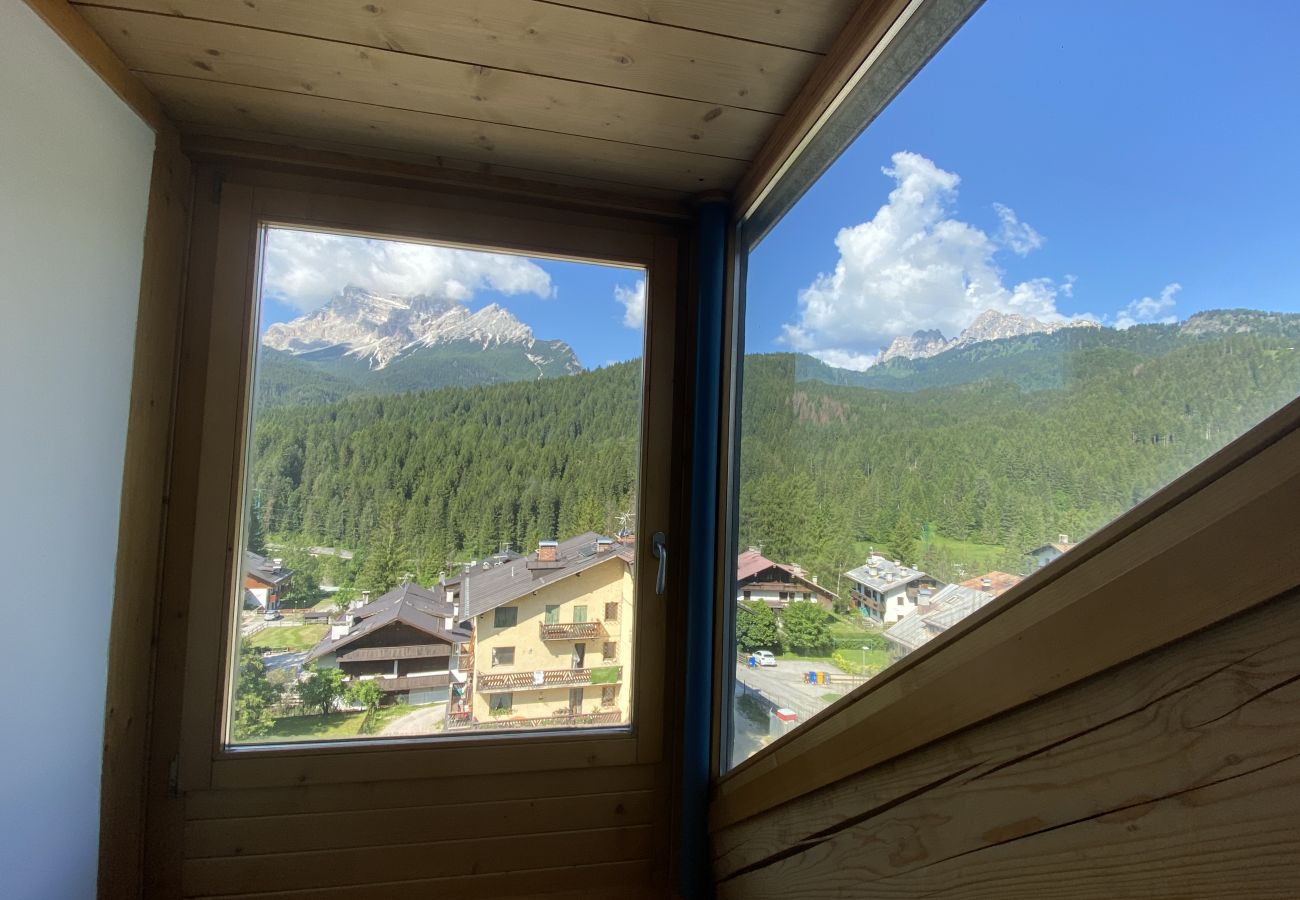 Appartamento a San Vito di Cadore - Casa Antelao, sulla via per Cortina