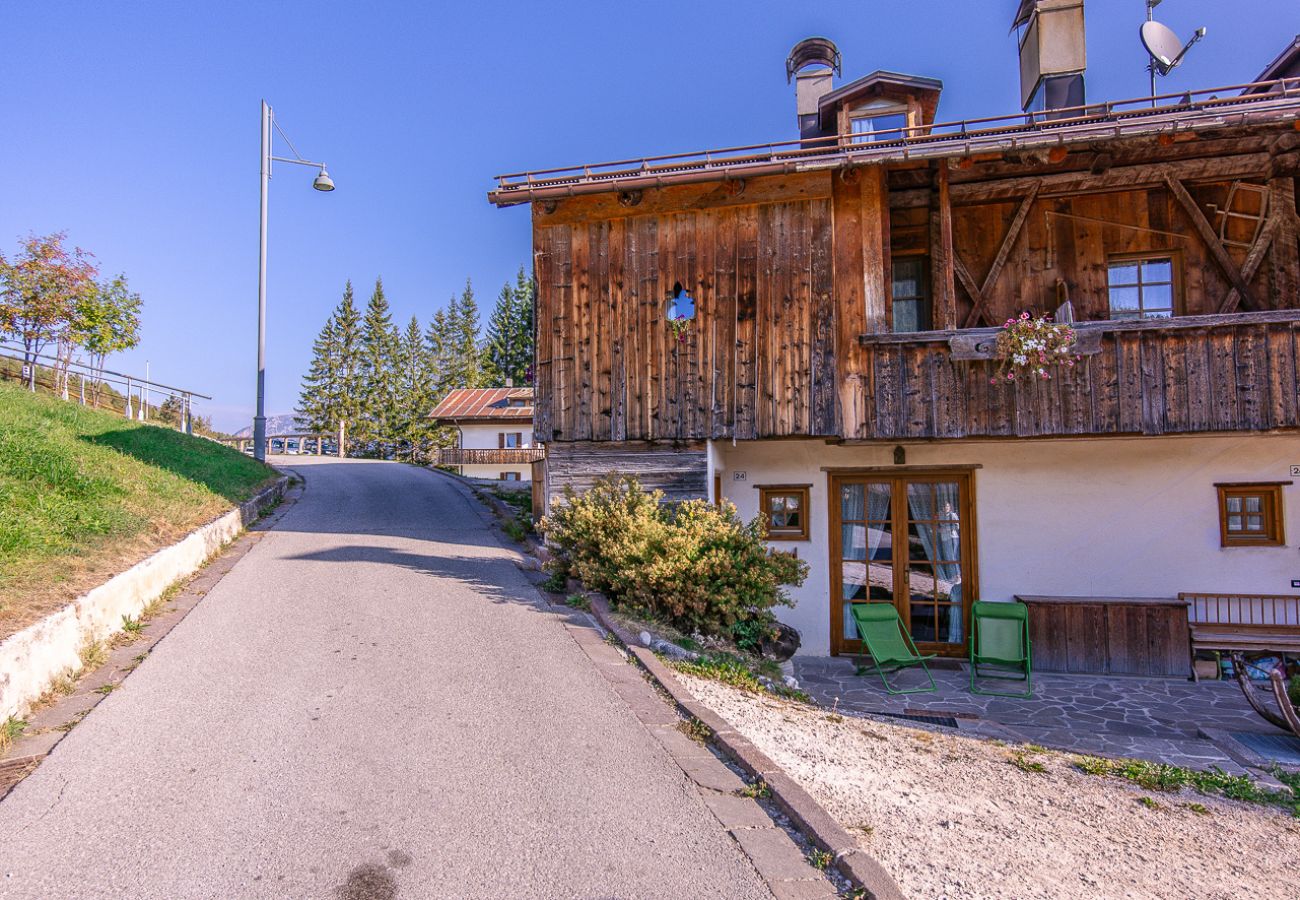 Appartamento a Cortina d´Ampezzo - Casa Lacedel 2 ai piedi delle piste da sci