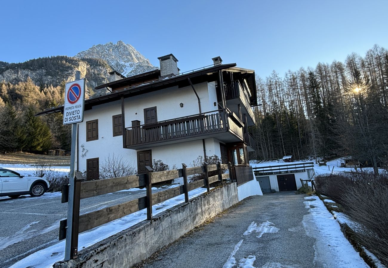 Appartamento a San Vito di Cadore - Casa alla Sorgente, con vista panoramica a S. Vito