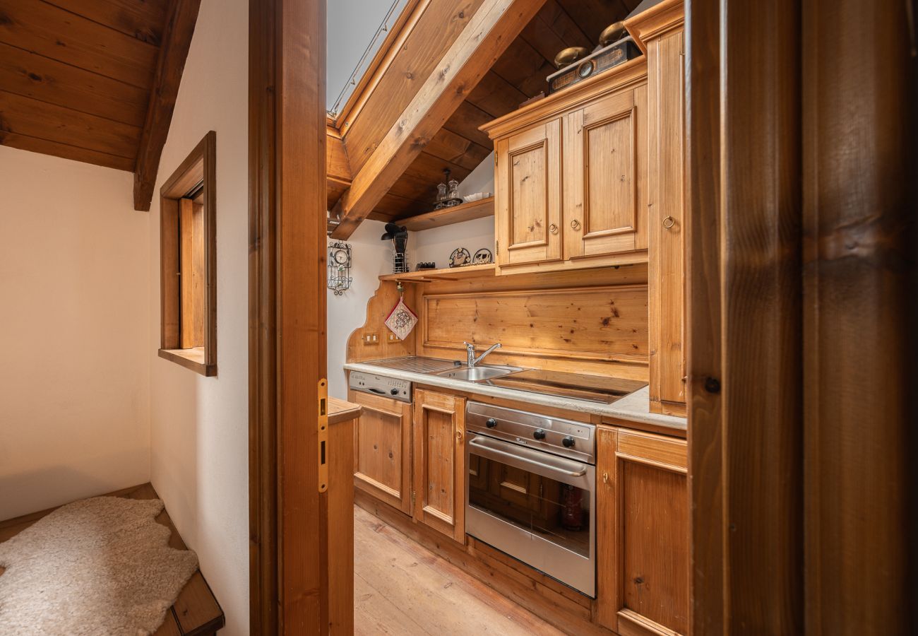 Appartamento a Cortina d´Ampezzo - Casa Blue Lodge, panoramica e confortevole