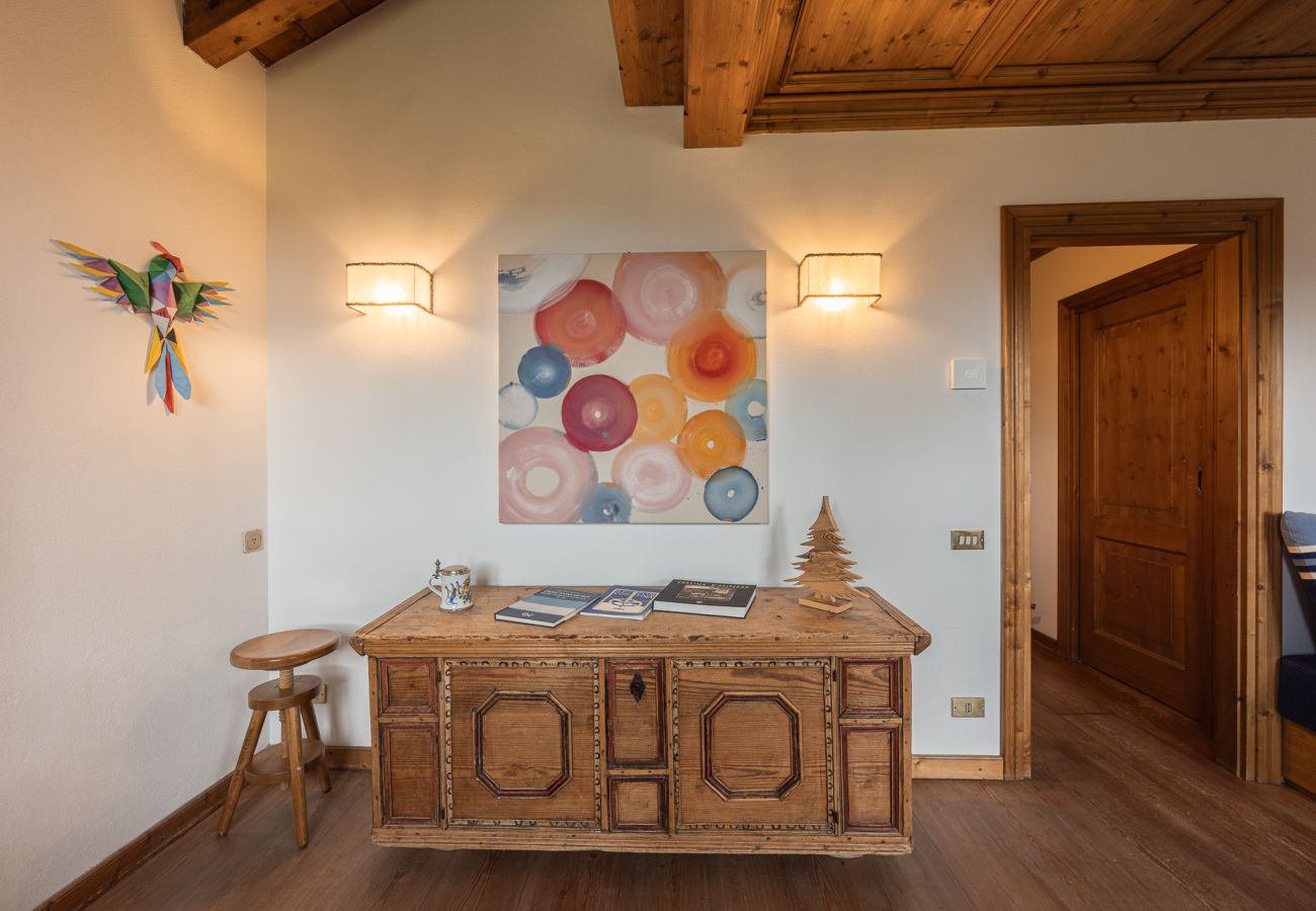 Appartamento a Cortina d´Ampezzo - Casa Blue Lodge, panoramica e confortevole