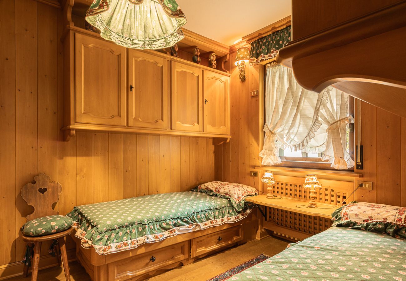 Appartamento a Cortina d´Ampezzo - Casa Cinque Torri, con vista Dolomiti