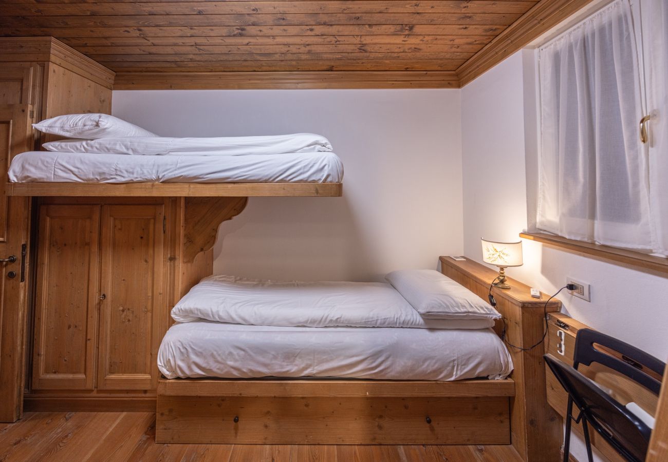 Appartamento a Cortina d´Ampezzo - Casa Bucaneve 2, confortevole vicina al centro di Cortina