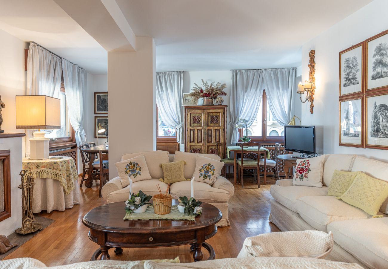 Appartamento a Cortina d´Ampezzo - Casa Bigontina 19, ampia e in centro a Cortina 