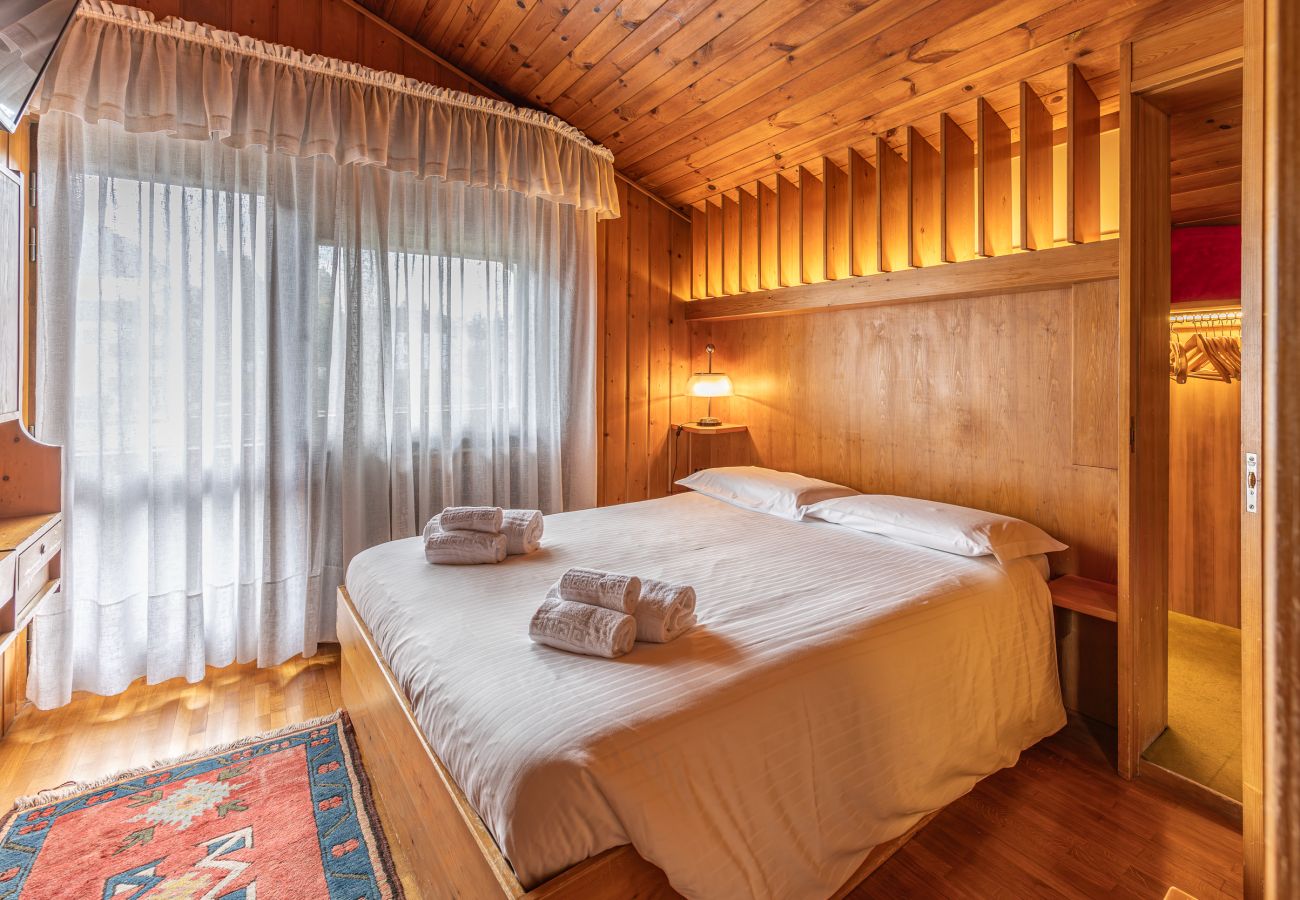 Appartamento a Cortina d´Ampezzo - Casa Fior di Ghiaccio, ideale per famiglie  Appartamento a Cortina d´Ampezzo - Casa Fior di Ghiaccio, ideale per famiglie