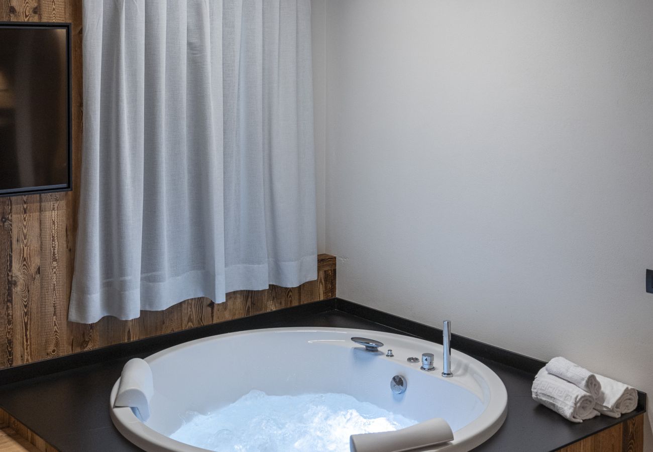 Appartamento a Auronzo di Cadore - Salvans Wellness - Camera Aurum