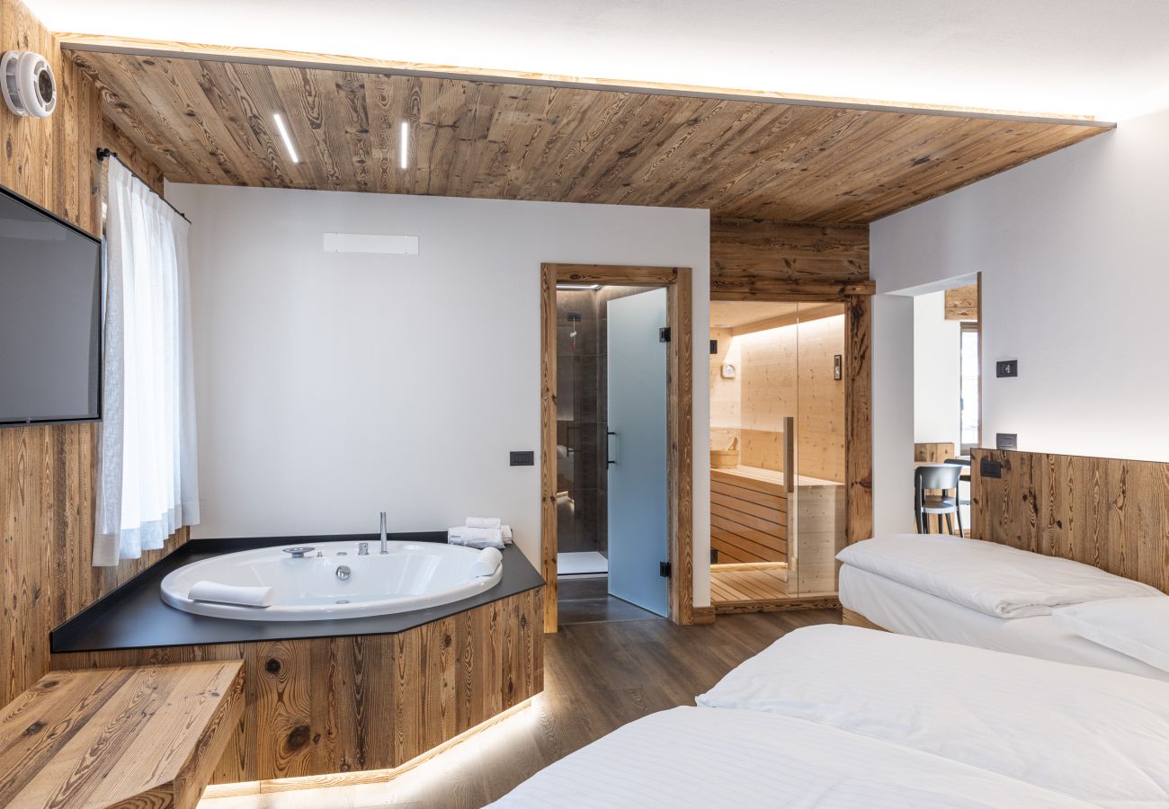 Appartamento a Auronzo di Cadore - Salvans Wellness - Camera Aurum
