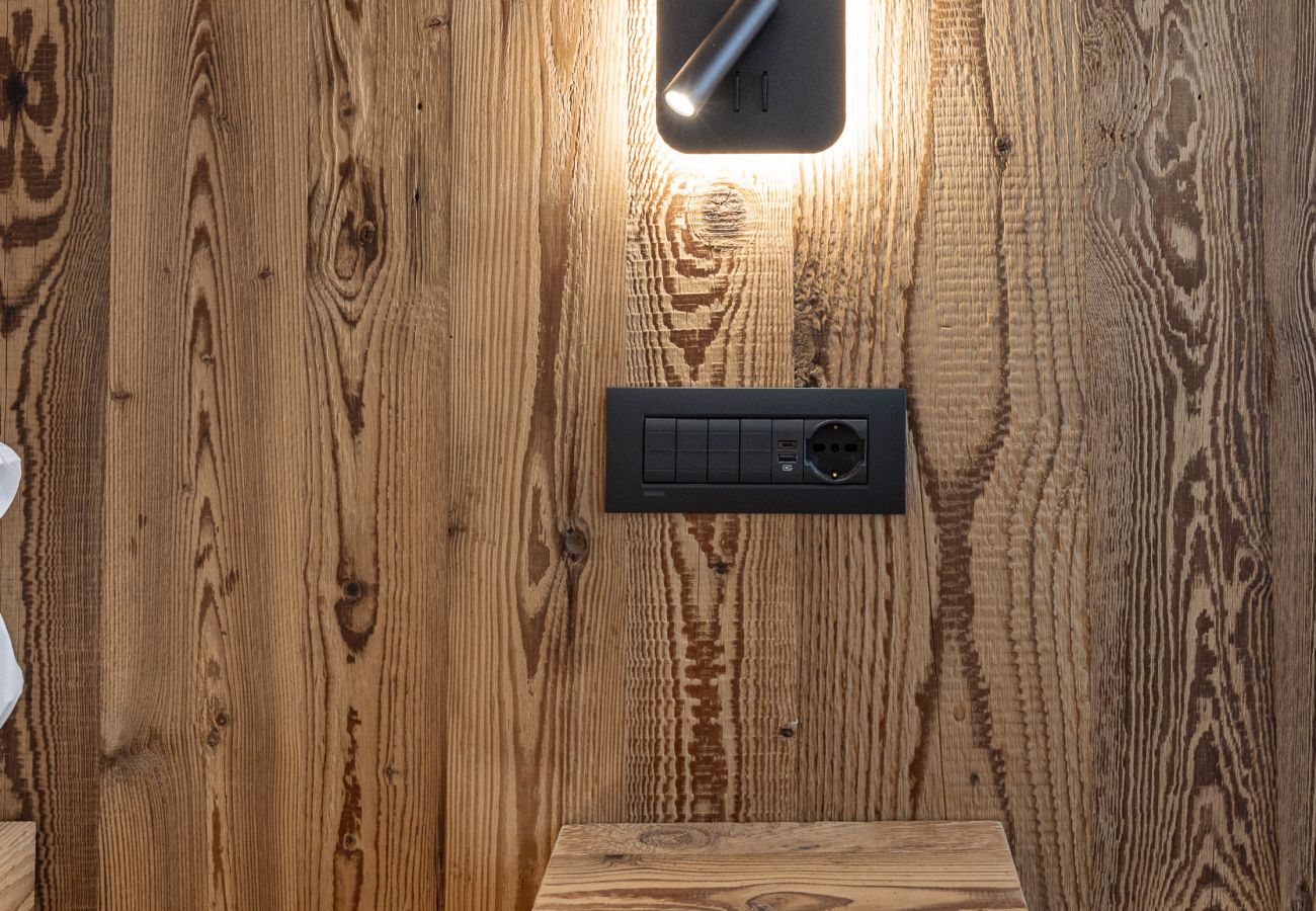 Appartamento a Auronzo di Cadore - Salvans Wellness - Camera Aurum