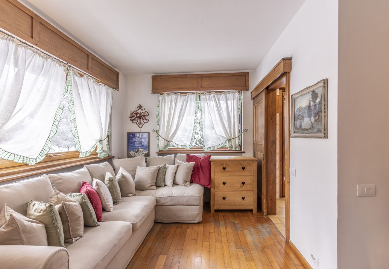 Appartamento a Cortina d´Ampezzo - Casa Punta Nera 1, ampia e comoda