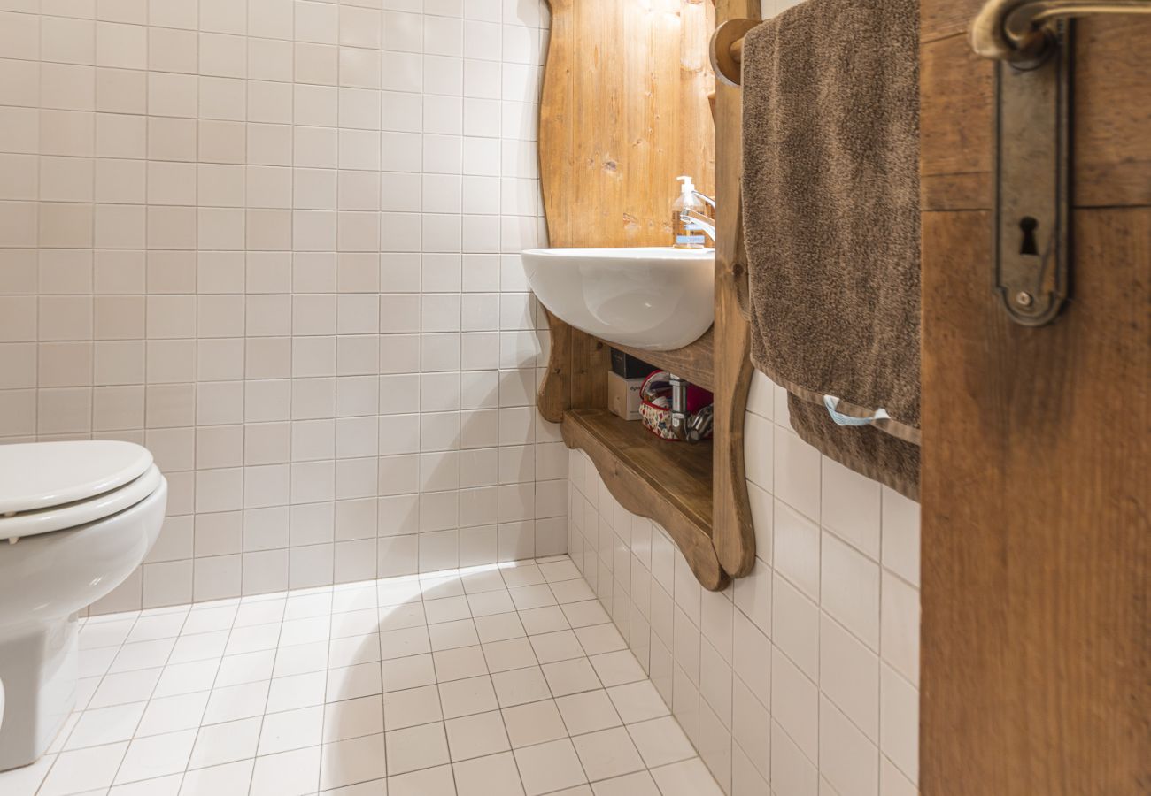 Appartamento a Cortina d´Ampezzo - Casa Merisanda, confortevole e immersa nel verde