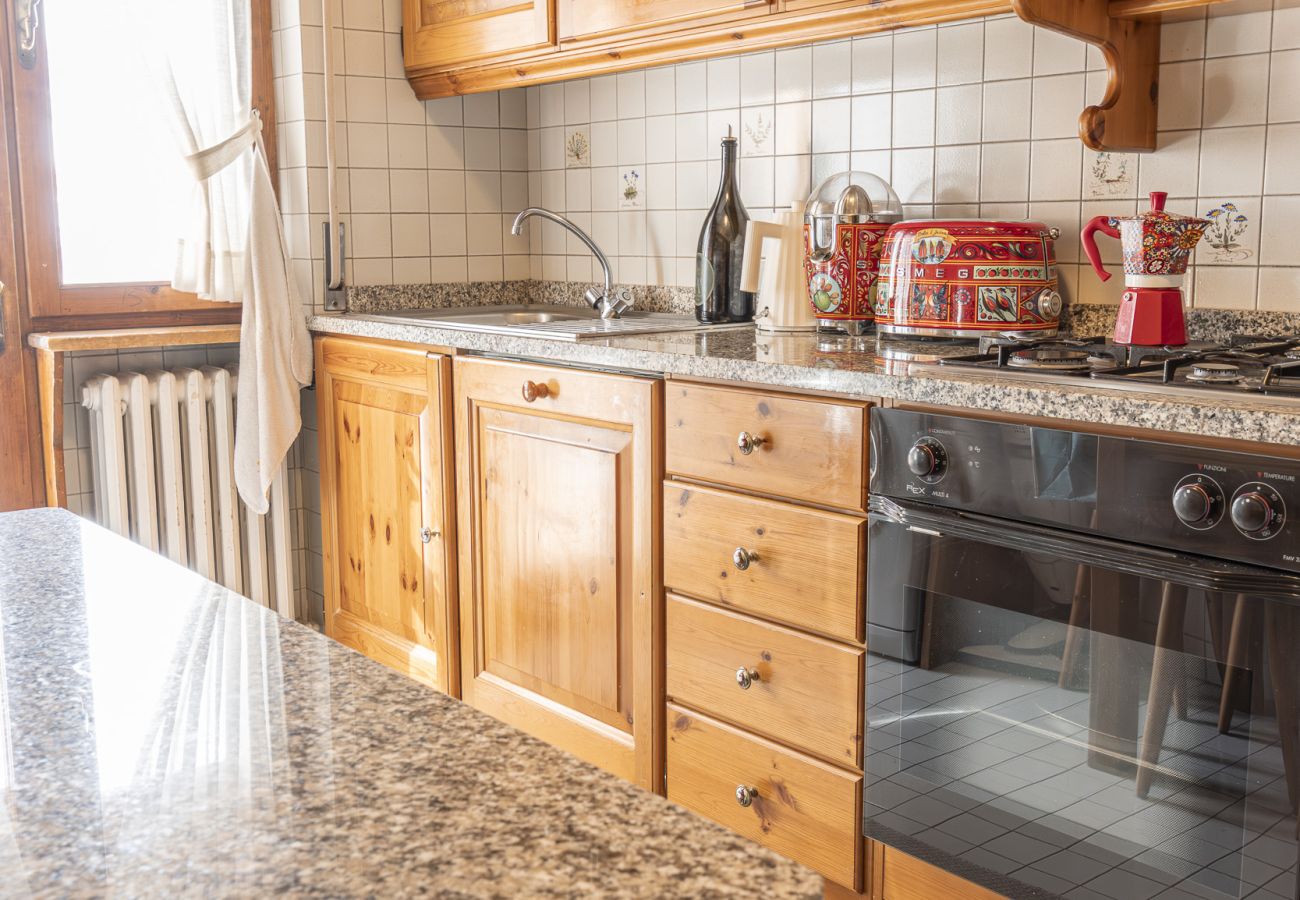 Appartamento a Cortina d´Ampezzo - Casa Merisanda, confortevole e immersa nel verde