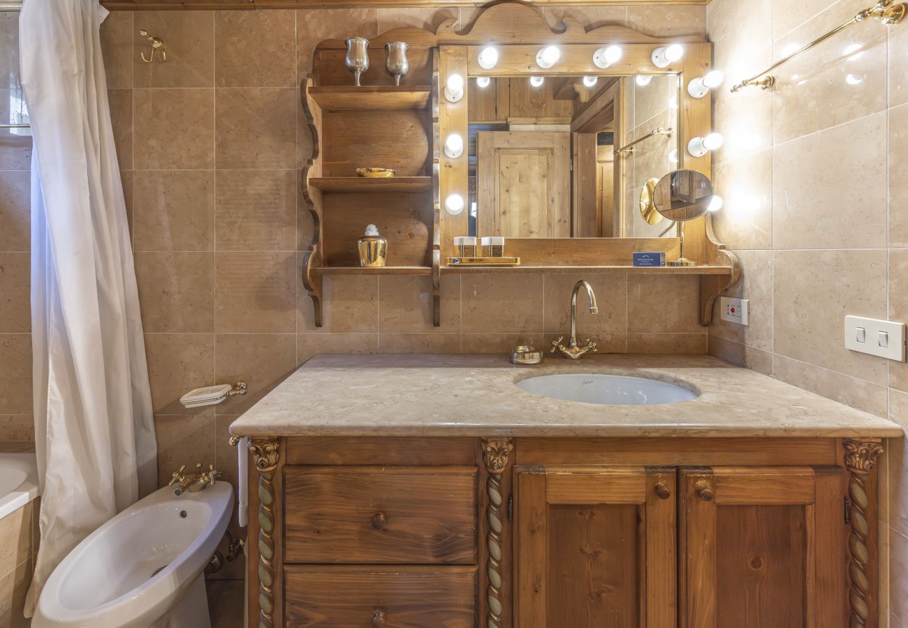 Appartamento a Cortina d´Ampezzo - Casa Verzi, comodità e comfort in pieno centro 