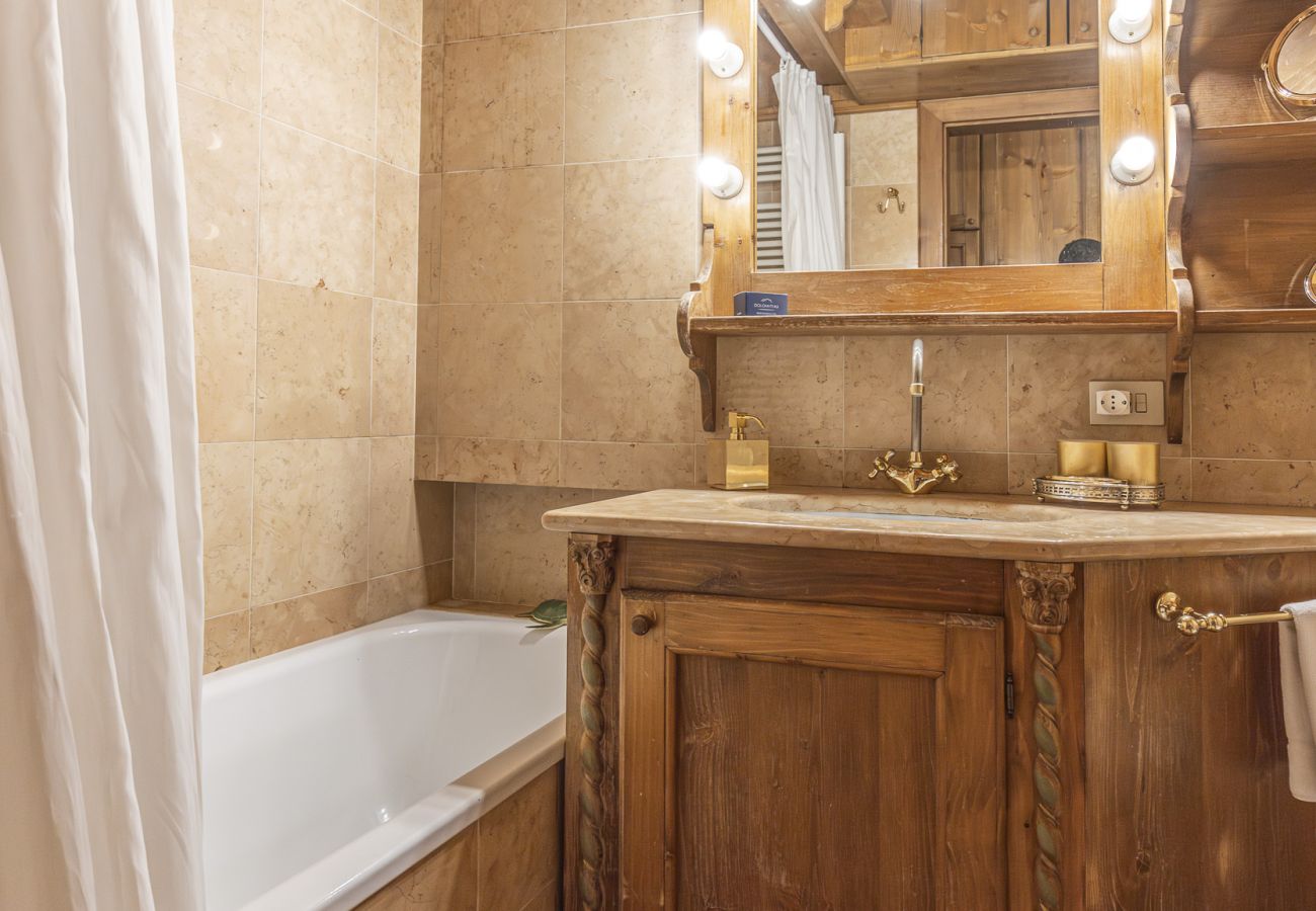 Appartamento a Cortina d´Ampezzo - Casa Verzi, comodità e comfort in pieno centro 