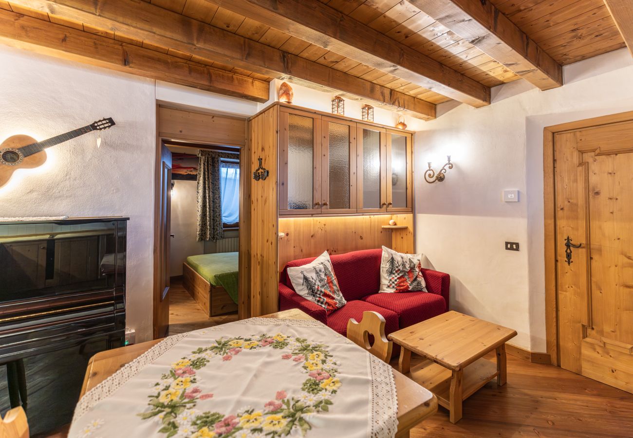 Appartamento a Cortina d´Ampezzo - Casa Noce, tranquilla e immersa nella natura