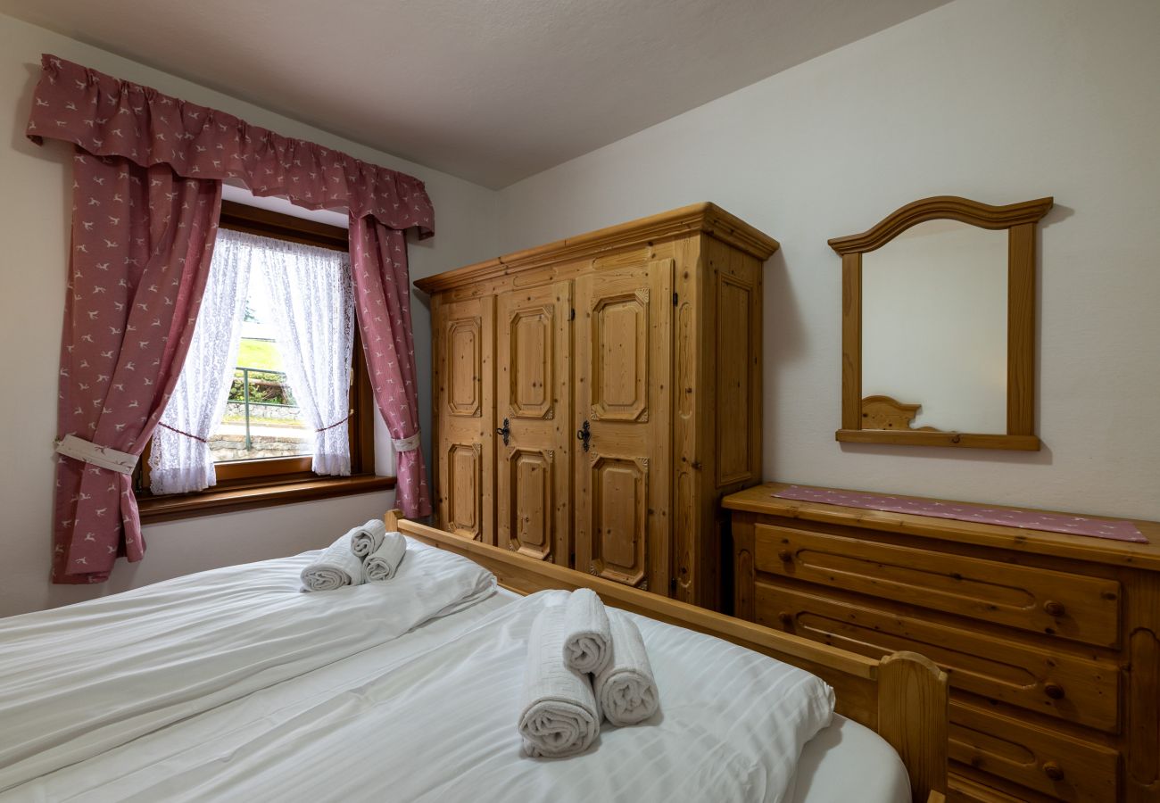 Appartamento a Cortina d´Ampezzo - Casa Alberti, con balcone panoramico e parcheggio