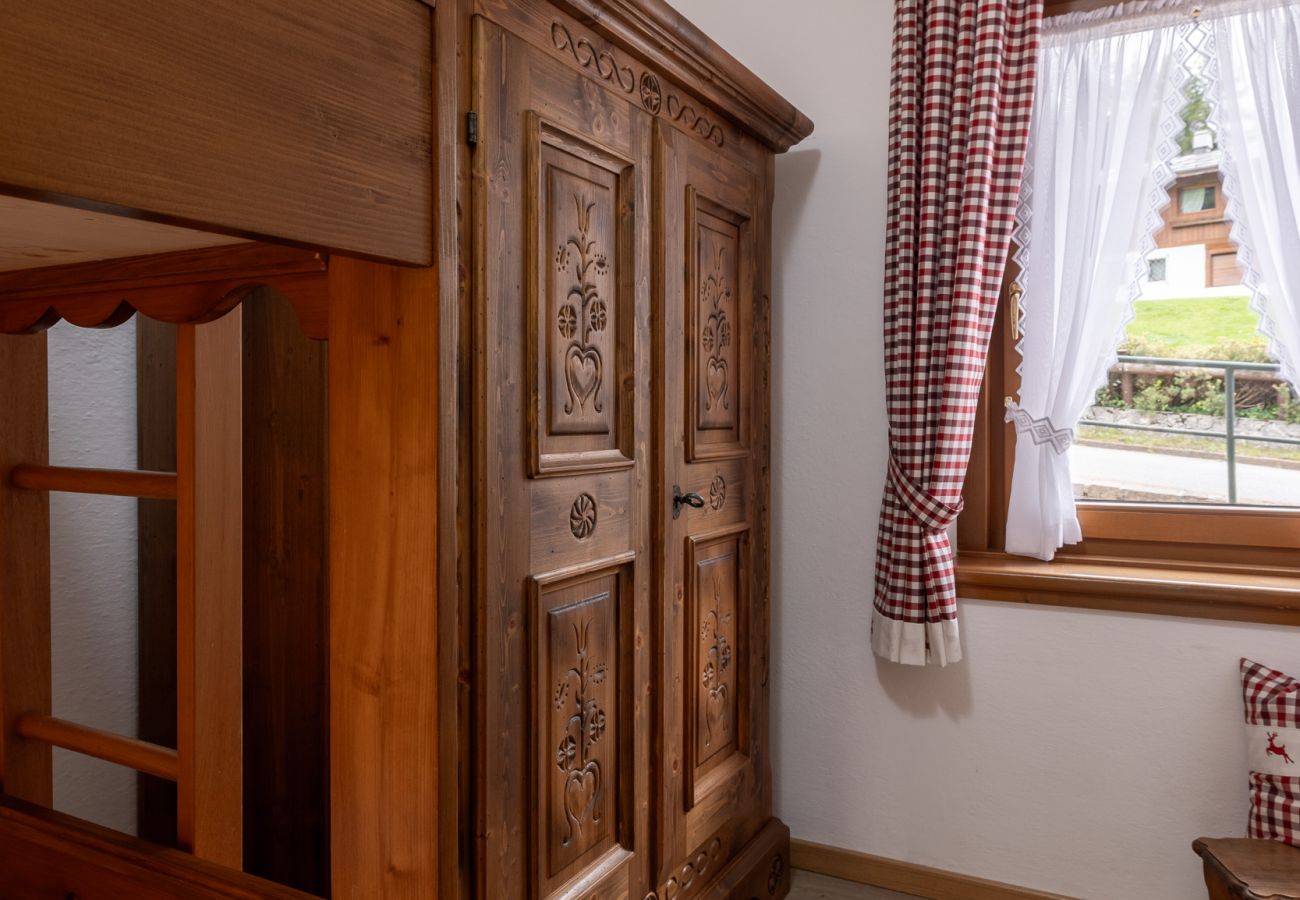 Appartamento a Cortina d´Ampezzo - Casa Alberti, con balcone panoramico e parcheggio