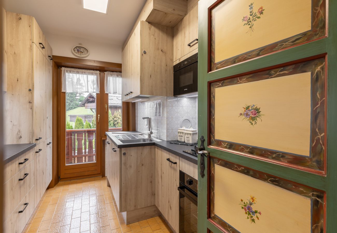 Appartamento a Cortina d´Ampezzo - Casa Alberti, con balcone panoramico e parcheggio