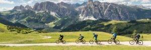 Cycling-Dolomites.jpg