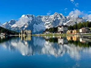 Lake Misurina dolomiti