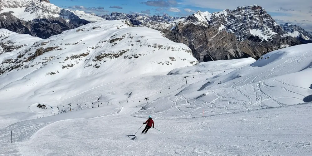 Bus de Tofana Dolomiti