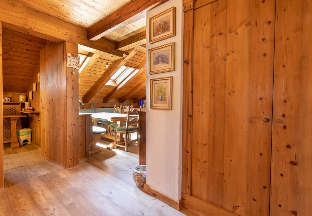 Ferienwohnung in San Vito di Cadore - Casa Belvedere 2 attic mit Dolomites view