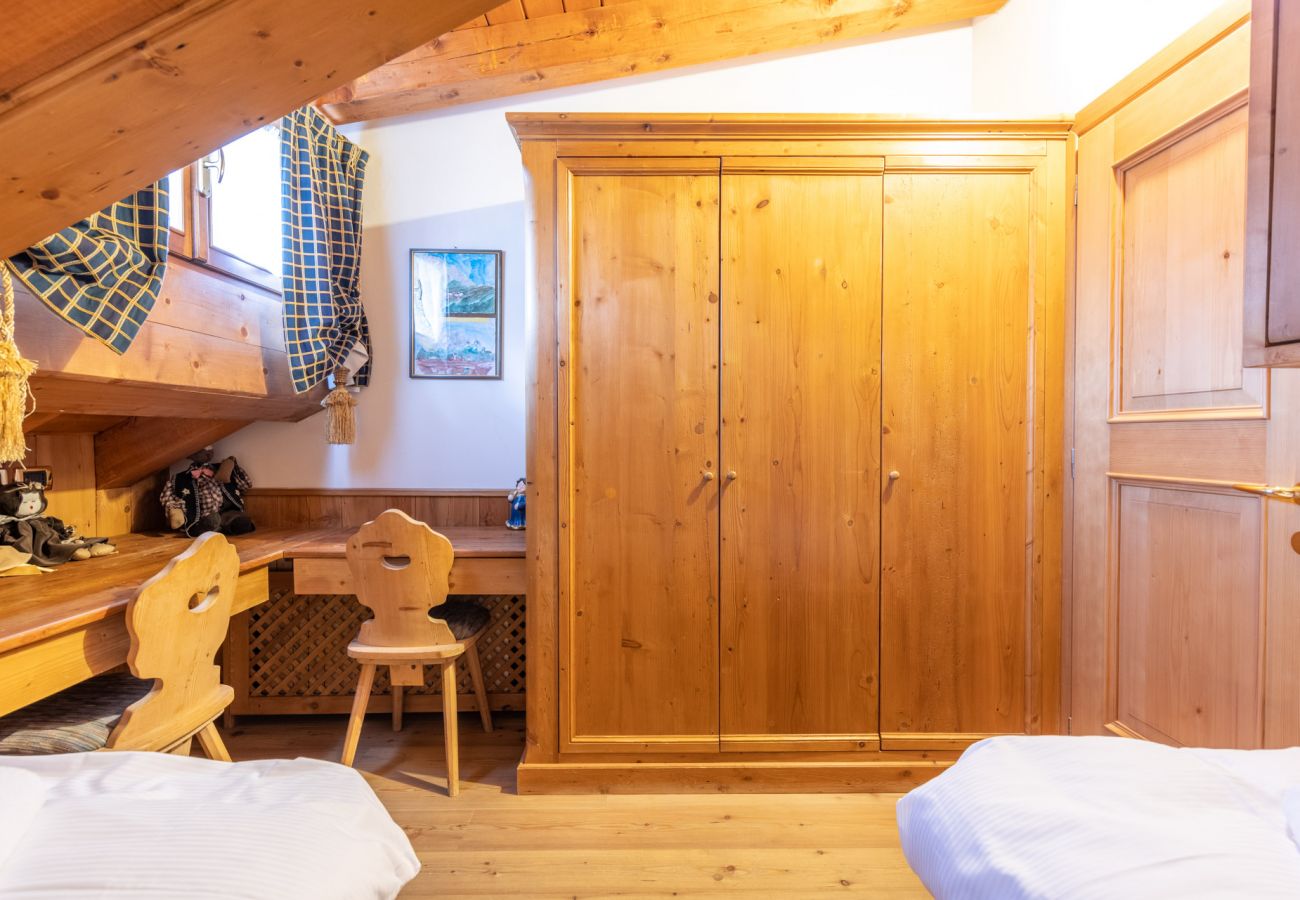 Ferienwohnung in San Vito di Cadore - Casa Belvedere 2 attic mit Dolomites view