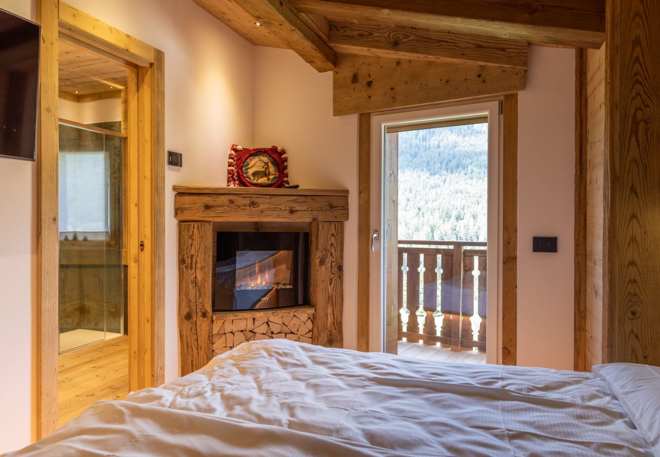 Ferienwohnung in Borca di Cadore - Lino Deluxe Suite with Wellness