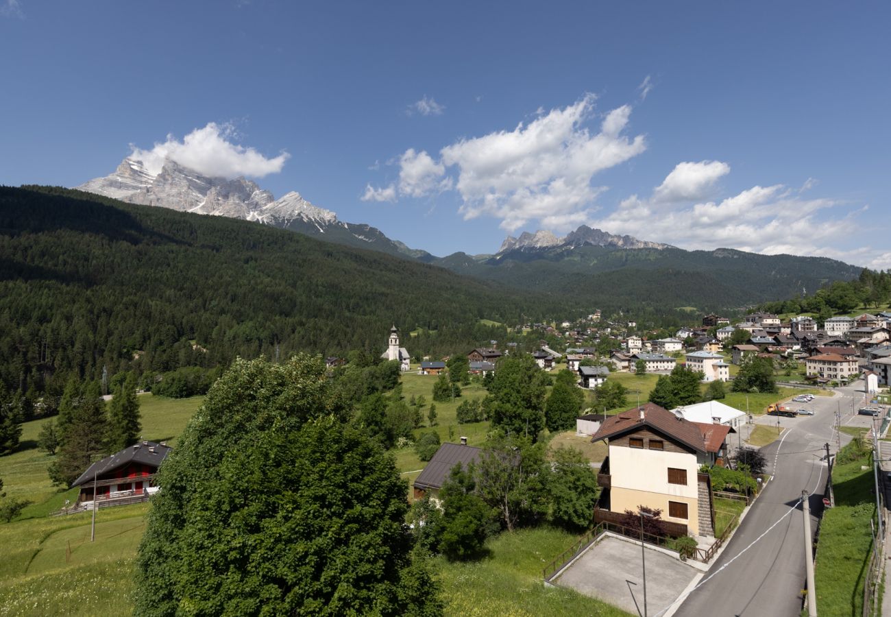 Ferienwohnung in Borca di Cadore - Lino Deluxe Suite with Wellness