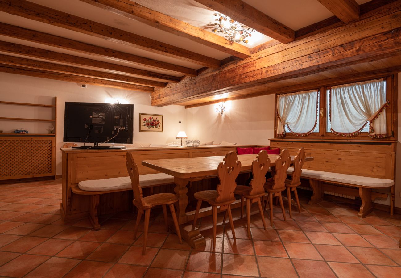 Ferienwohnung in San Vito di Cadore - Casa Belvedere 1  with Dolomites view