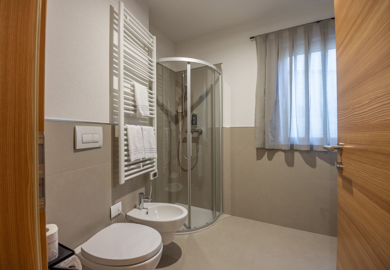 Zimmeranmietung in Pieve di Cadore - B&B GIALLO - Suite Laurina mit private SPA