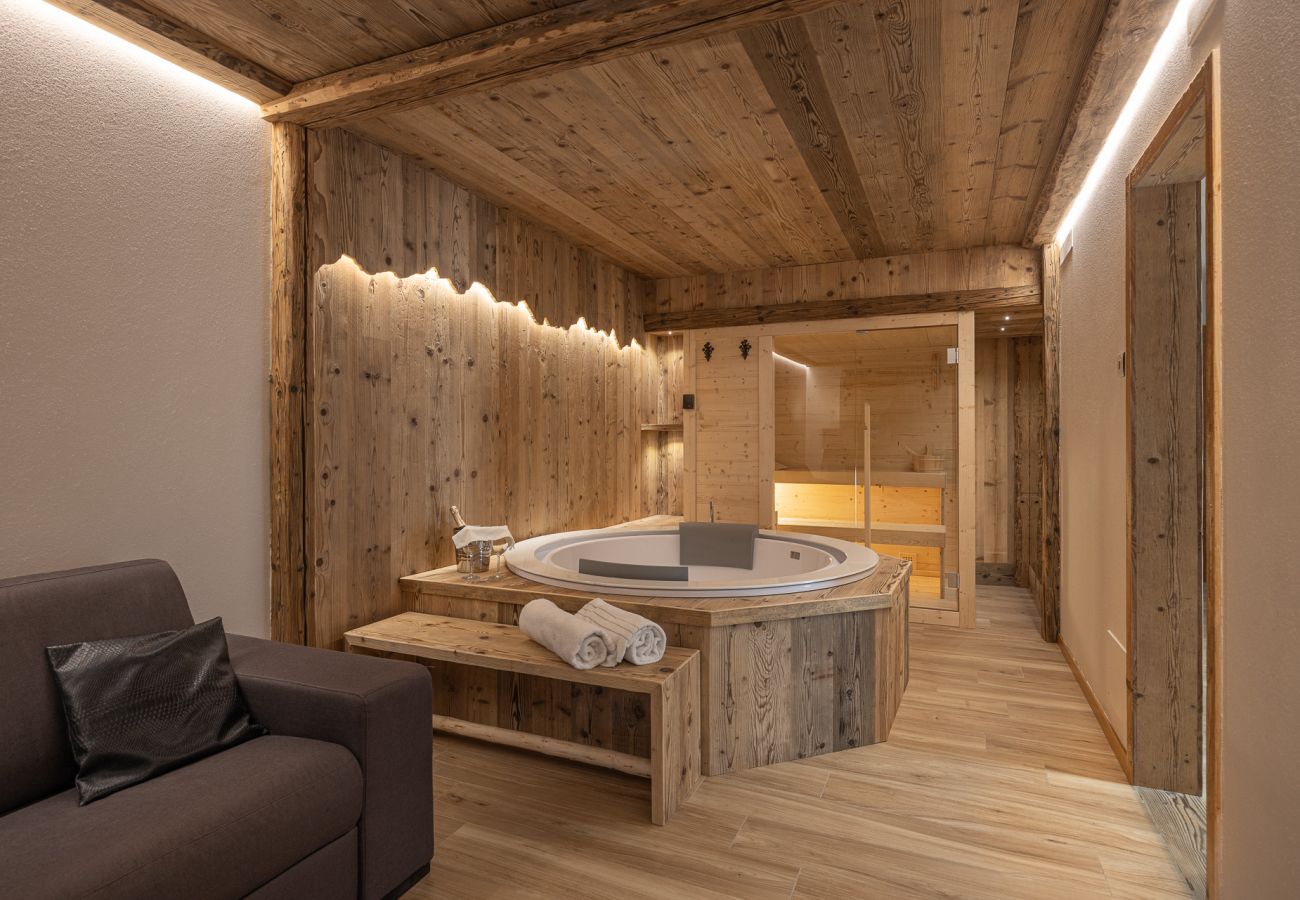 Zimmeranmietung in Pieve di Cadore - B&B GIALLO - Suite Laurina mit private SPA