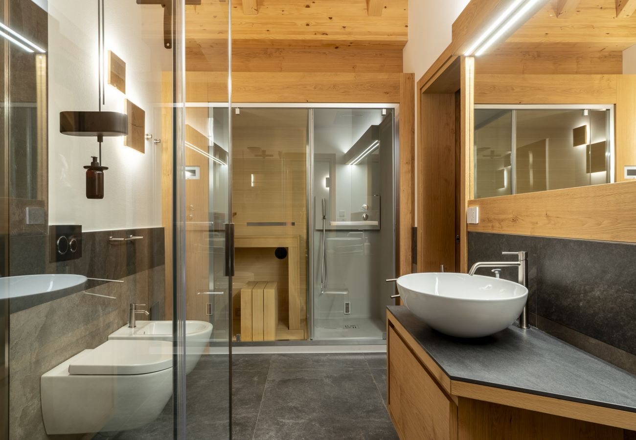 Ferienwohnung in Chies d´Alpago - Casera Cal De Mez Sora - Wellness Chalet