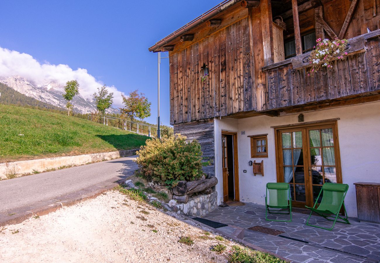 Ferienwohnung in Cortina d´Ampezzo - Casa Lacedel 2, auf Skipisten 