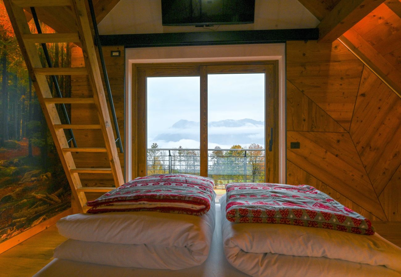 Ferienwohnung in Tambre - Casera Cinque Sensi , full optional wellness apartment
