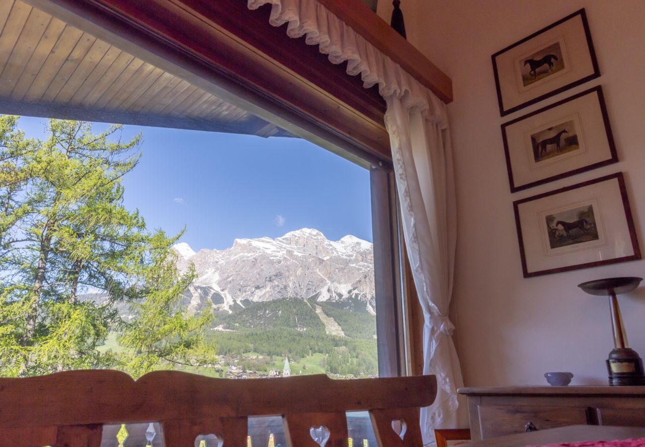 Ferienwohnung in Cortina d´Ampezzo - Casa Benedeta, komfortabel und mit Panoramablick