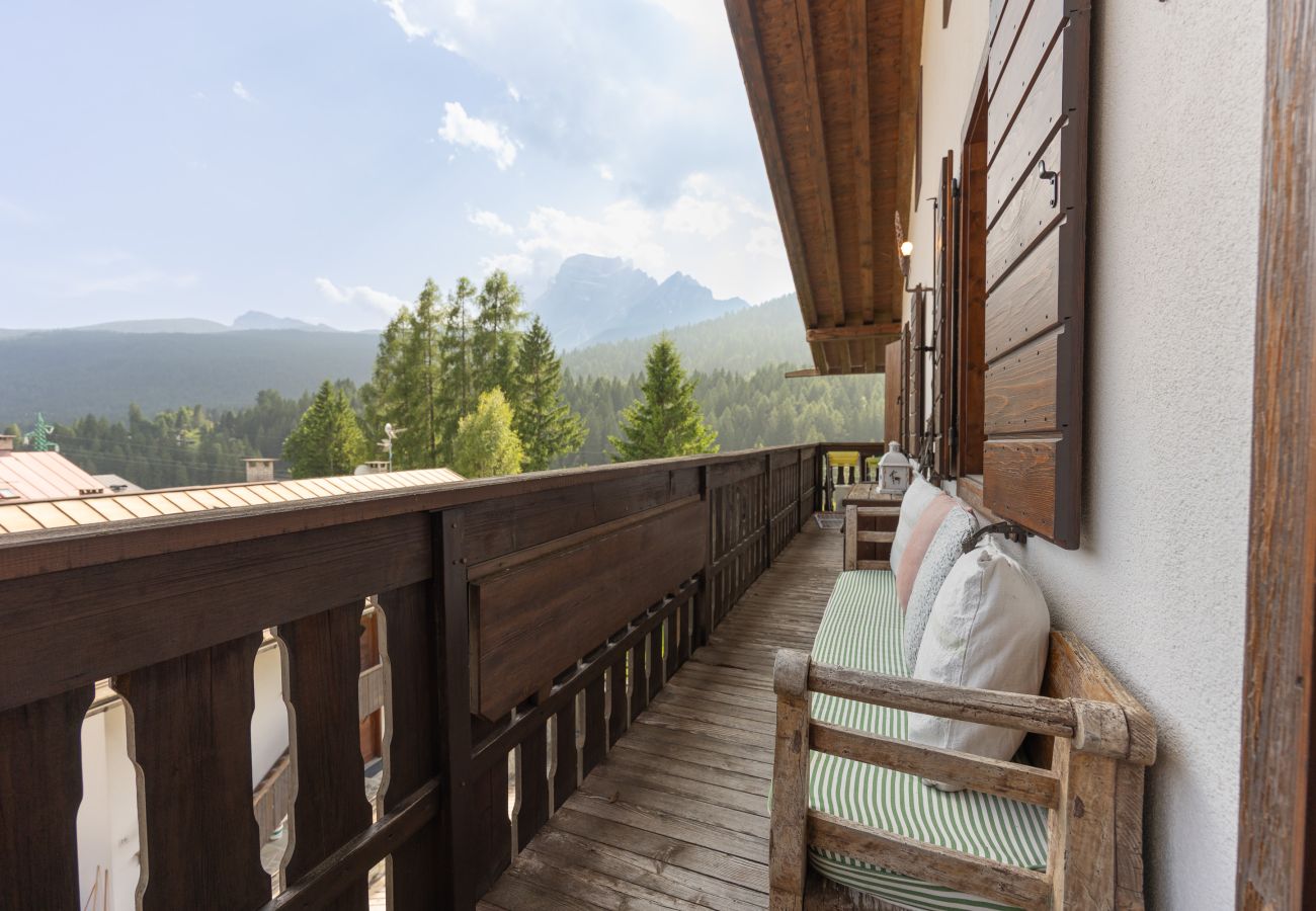 Ferienwohnung in San Vito di Cadore - Casa Scoiattolo, mit Panoramabalkon