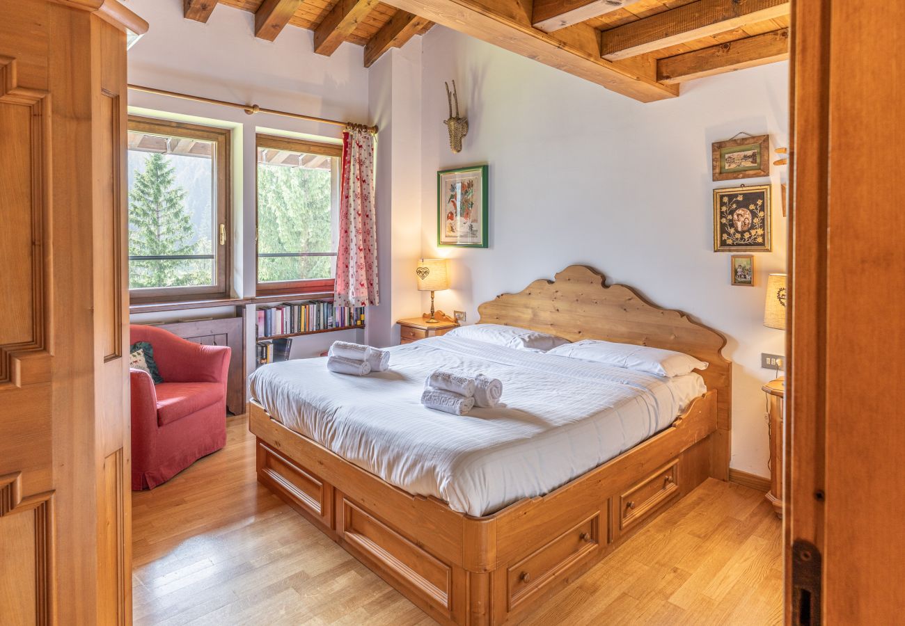 Ferienwohnung in San Vito di Cadore - Casa Scoiattolo, mit Panoramabalkon