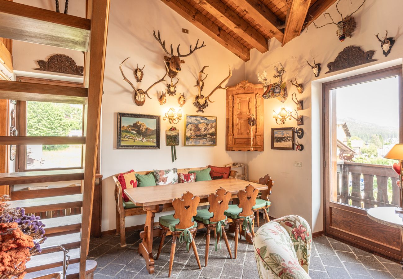 Ferienwohnung in San Vito di Cadore - Casa Scoiattolo, mit Panoramabalkon