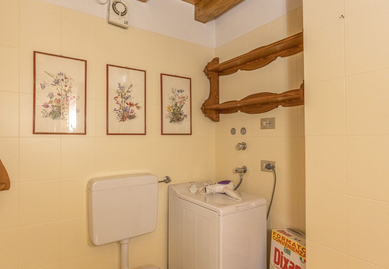 Ferienwohnung in San Vito di Cadore - Casa Scoiattolo, mit Panoramabalkon