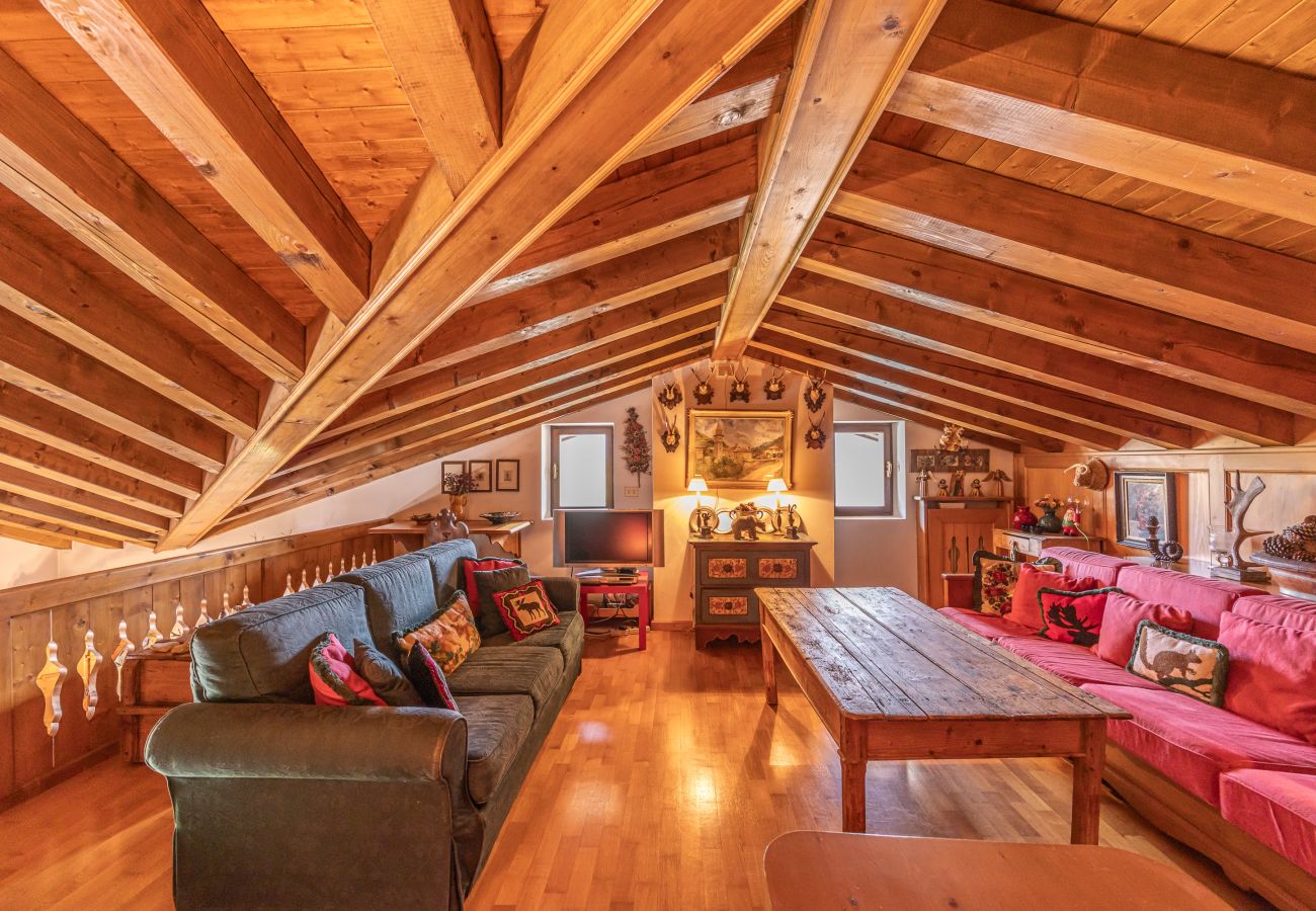 Ferienwohnung in San Vito di Cadore - Casa Scoiattolo, mit Panoramabalkon