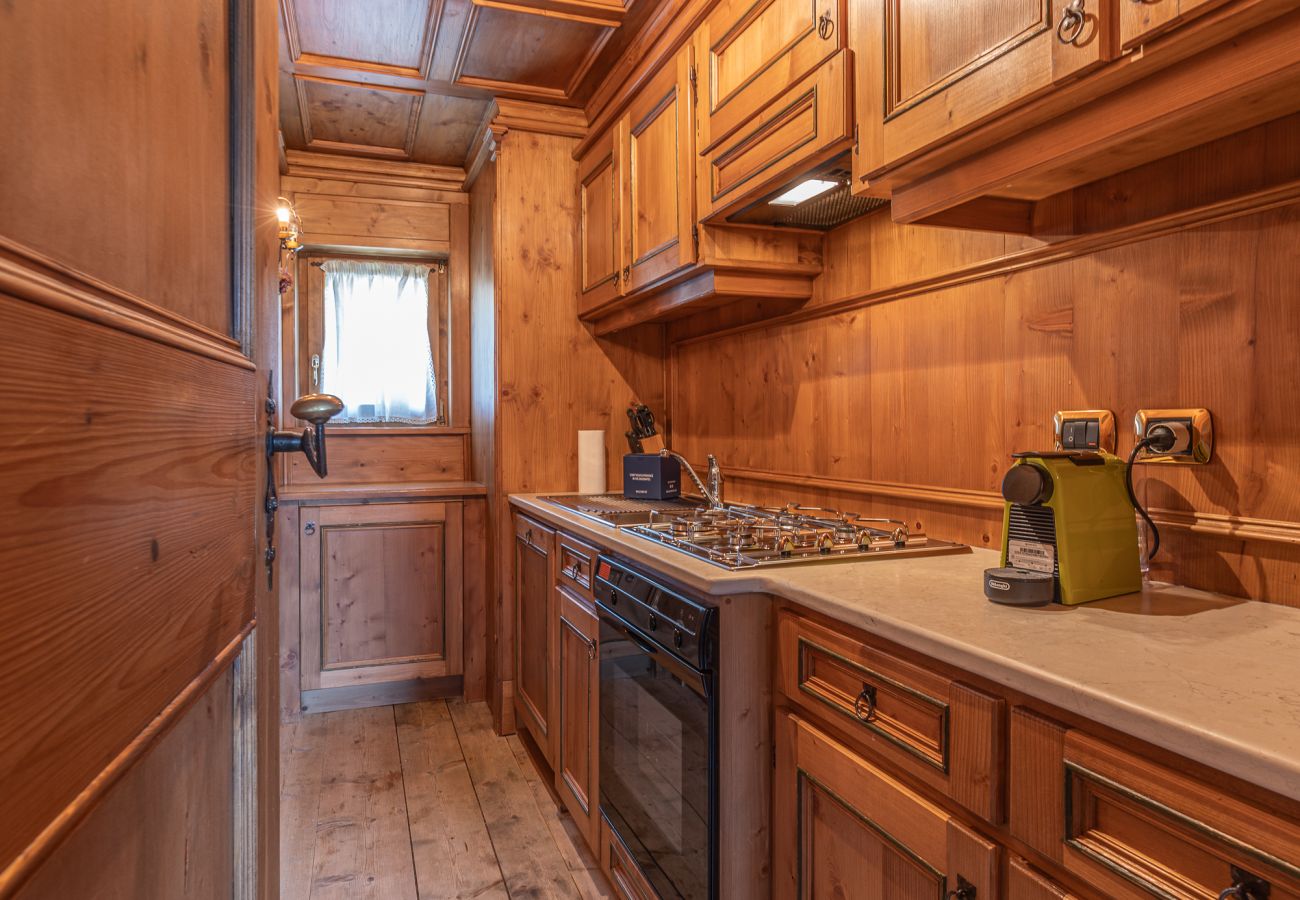 Ferienwohnung in Cortina d´Ampezzo - Casa Cirmoli, ein gemütliches Dachgeschoss im Grünen