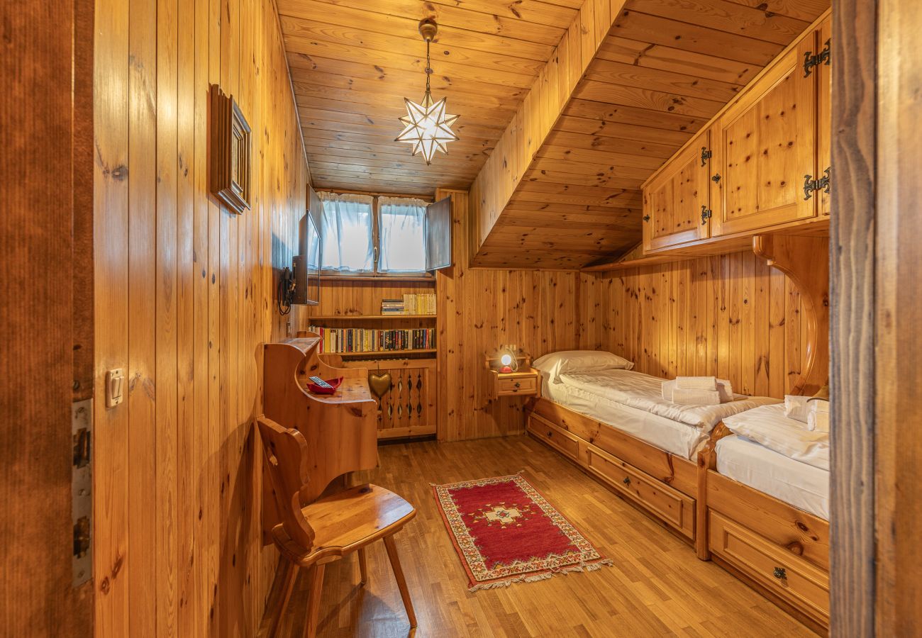 Ferienwohnung in Cortina d´Ampezzo - Casa Fior di Ghiaccio, ideal für Familien Ferienwohnung in Cortina d´Ampezzo - Casa Fior di Ghiaccio, ideal für Familien