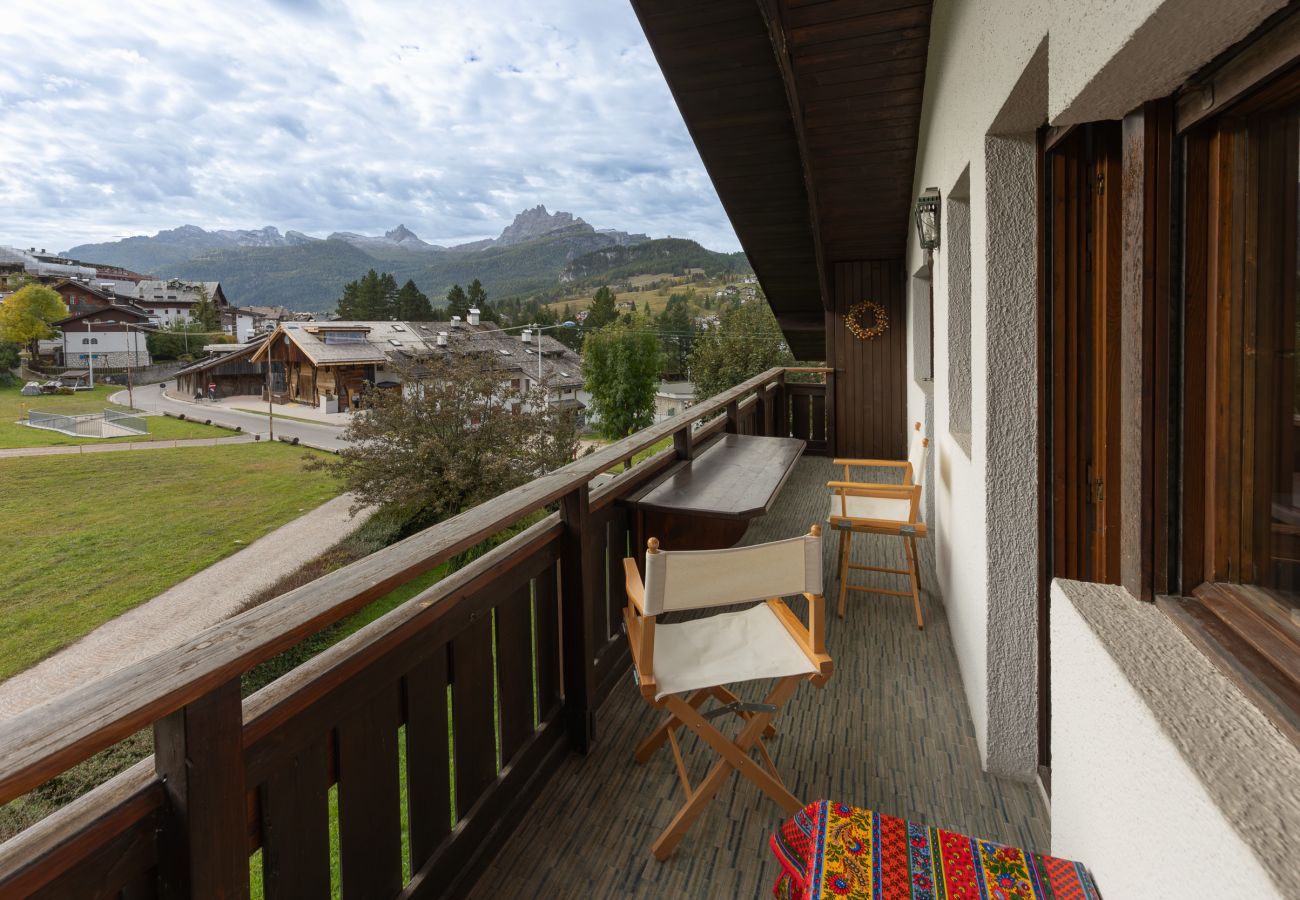 Ferienwohnung in Cortina d´Ampezzo - Casa Fior di Ghiaccio, ideal für Familien Ferienwohnung in Cortina d´Ampezzo - Casa Fior di Ghiaccio, ideal für Familien